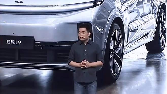 爱游戏平台-关于电竞选手成名之路：天赋与努力，坚持与梦想的信息